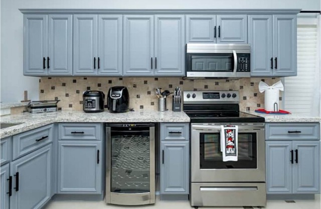 Private Pool + Game Room near Disney! Free parking