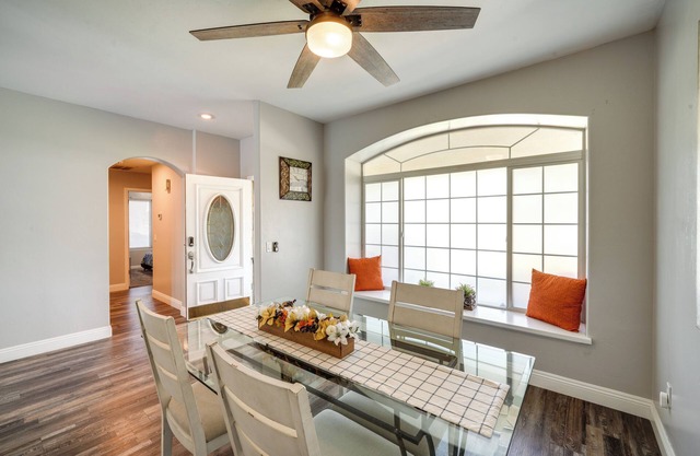 Pet-friendly Family House w/ Pool & Backyard