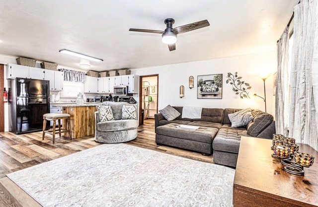 Private Riverfront Retreat Near GSM National Park!