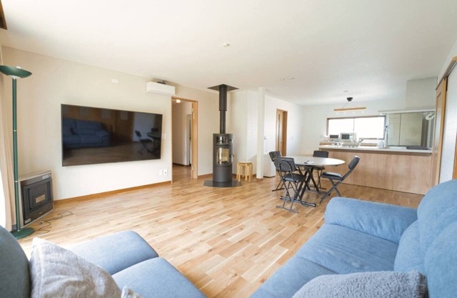 Private room for the entire house / Asahikawa Hokkaidō