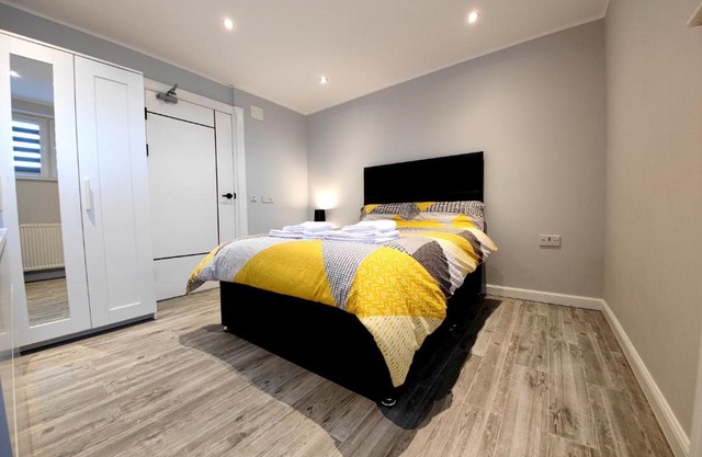 Private Room in Exclusive Apartment