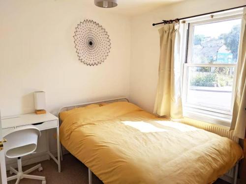 Private self-contained double bed & ensuite