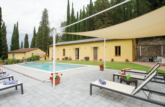 VILLA TOSCANA PRIVADA CON AIRE ACONDICIONADO Y PISCINA CALENTADA !!! 6 personas