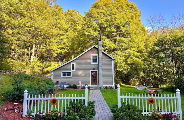 Privado en la histórica casa de montaña ... Donde Serenity espera ... Justo al lado de la AT!