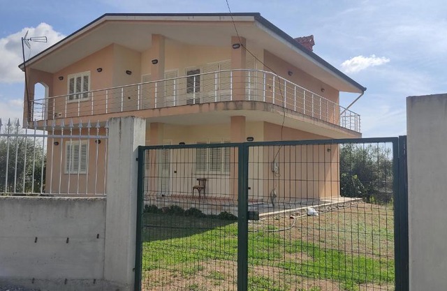 Private villa Maminas