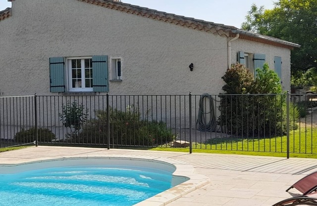 Provenza - Casa independiente con piscina privada