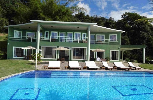 Pty004 - Villa de 7 cuartos con espectacular vista en Paraty