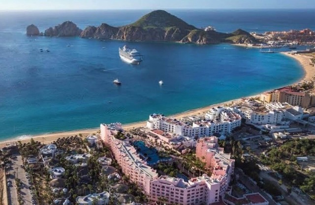 Pueblo Bonito Rosé. Cabo San Lucas