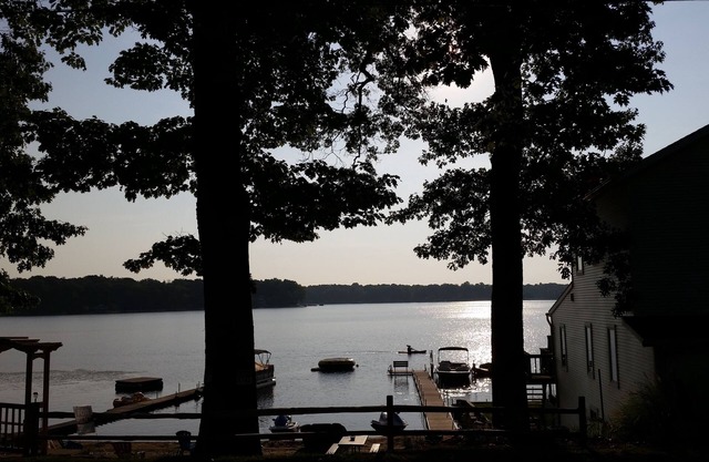 Completamente renovado Casa de vacaciones en Hermosa Dewey Lake !!