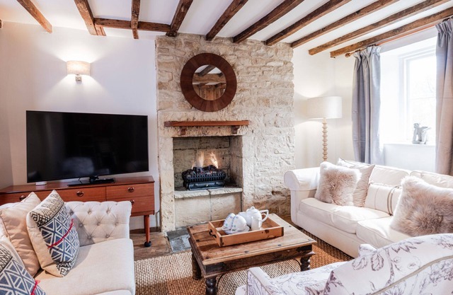 Quaint and traditional dog friendly - Archway Cottage
