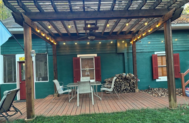 Cabaña en el extremo sur del lago