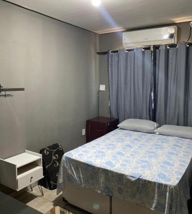 Quarto charmoso no centro