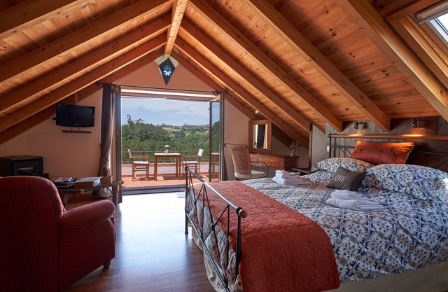 Reina apartamento estudio loft cama - cuarto de baño, cocina y terraza de 7 kilometros Obidos
