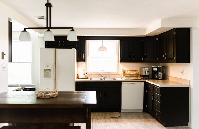 Serene modern getaway