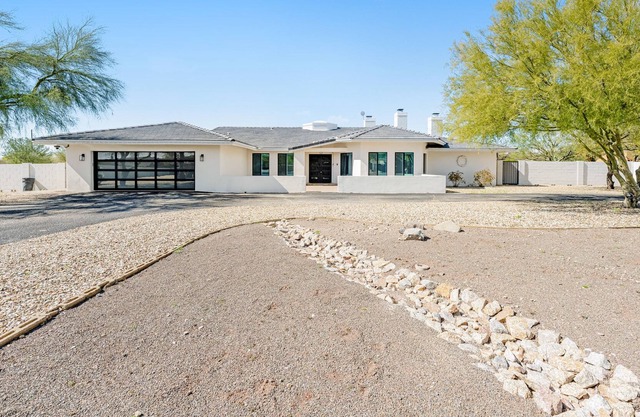 Radiant desert stay with a pool, grill, and gourmet kitchen - mountain views