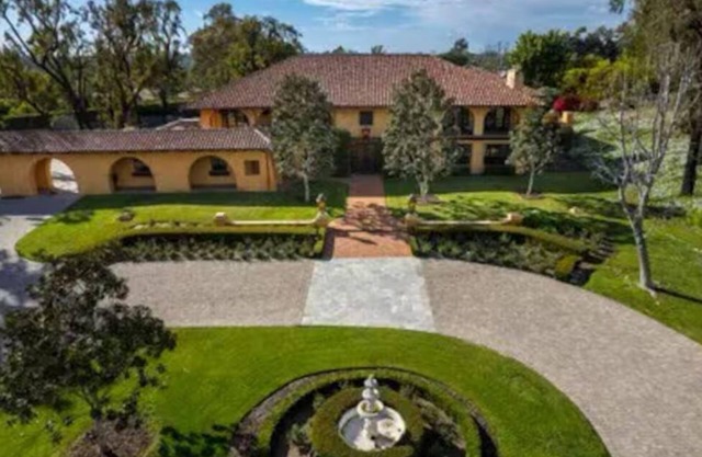 RANCHO SANTA FE estate experience! California countryside with beaches close!