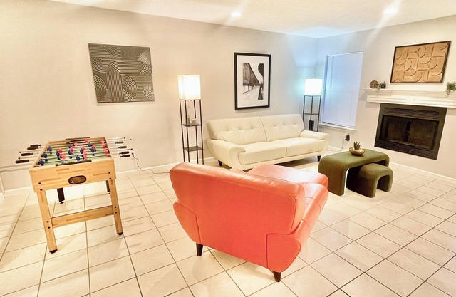 Rare to find 2 bedrooms 2 bathrooms King & 2 Twins