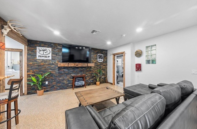 Rarebreed Experience