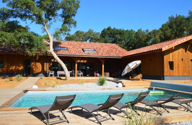 Villa de diseño 14+, clasificada 4 estrellas: piscina-spa-petanca-océano-bosque-playa