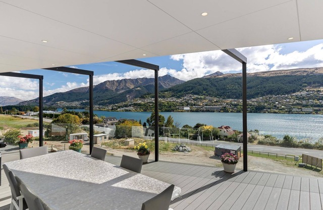 Red Deer Rise | Sun Soaked | BBQ | Outdoor Heating |