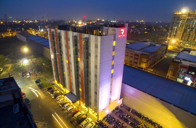 Red Planet Bekasi