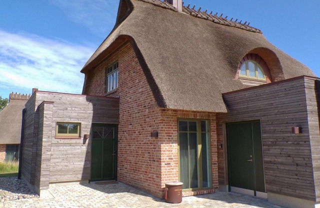 Reetdorf Geltinger Birk Künstlerkate Wetterleuchten