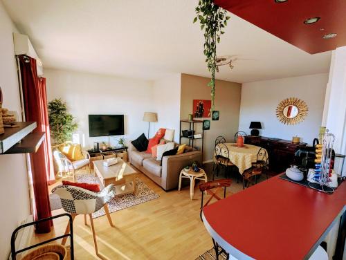 Refuge du pilote tout équipé au calme avec balcon