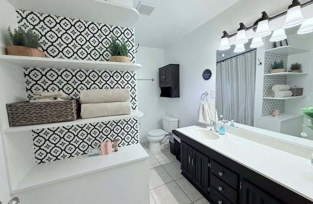 Relax and retreat in Fayetteville