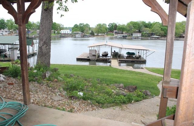 Casa frente al lago en una cala con agua suave 50 MM Nuevo Nuevo Nuevo