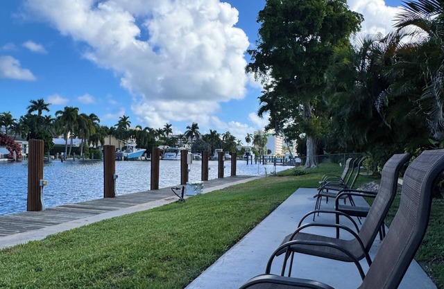 Relax & Unwind – Walk to the Beach from This 2BR -2BA with Pool and fishing dock
