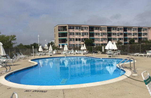 *** Beautiful Beach Getaway - Condominio de 2 habitaciones frente al mar con piscinas