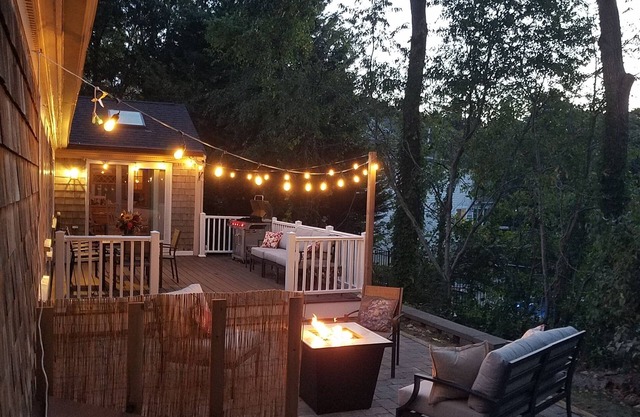 Relaxing family getaway, near beaches, farm and golf! Fire pit/Deck/Patio