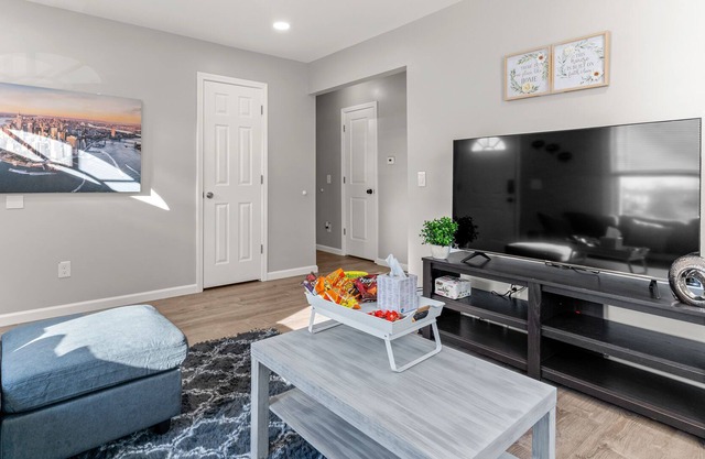 Remote Workspace*By Hosp.*By DTW