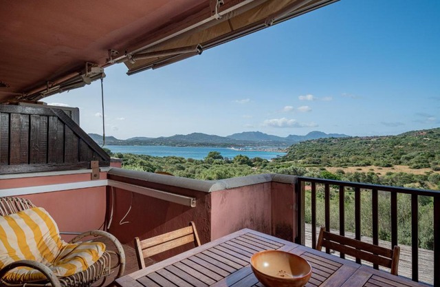 Rena Bianca House by Wonderful Italy