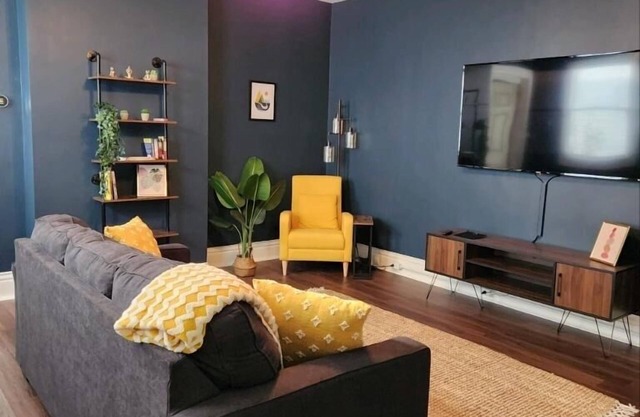 Renovated 100-Year-Old Shotgun Home-- Modern Comfort Meets Local Character!