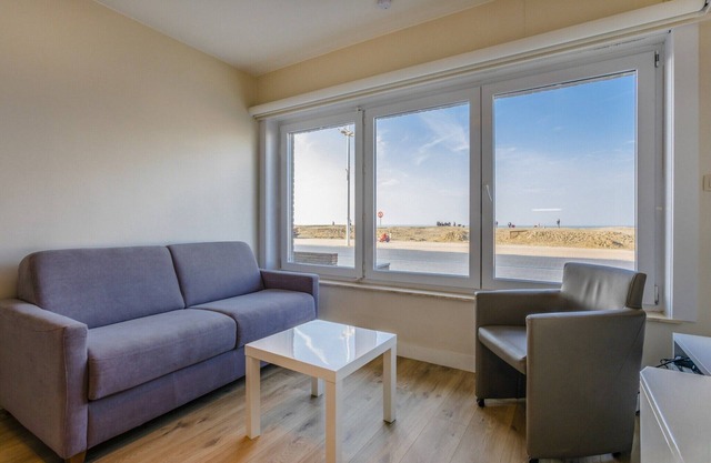 Apartamento reformado en planta baja en Koksijde