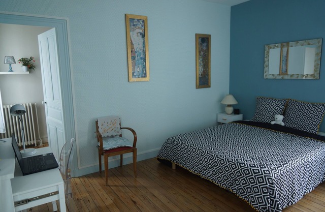 Estudio reformado y privado de 30 m² con terraza en una antigua casa con encanto