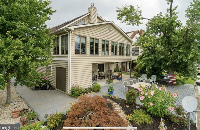 Renovated with Amazing Water Views & Access - only 1.5 Blocks to Beach!