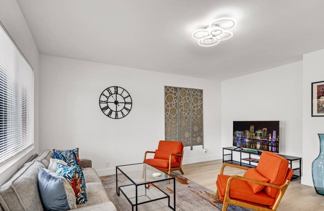 Rent 2/1 in Fort Lauderdale -