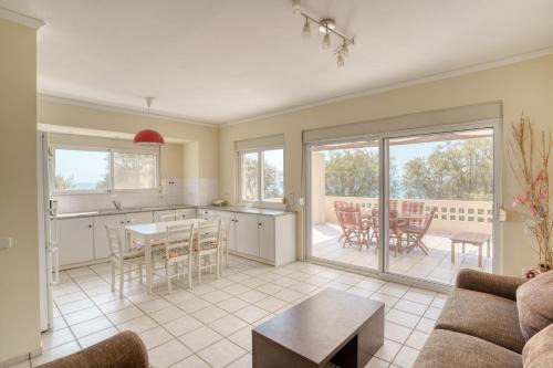 Residence by the Sea of Komi