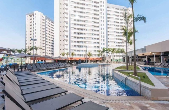 RESORT SOLAR DAS ÁGUAS: 5 adultos a 4km do Thermas Lar. e a 3km do Hot Beach