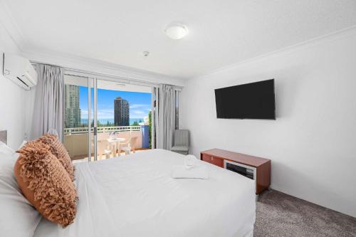 Resort Studio Space In Heart Of Broadbeach