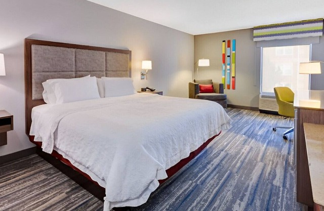 Rest up & Recharge in Charming Place! With Gym