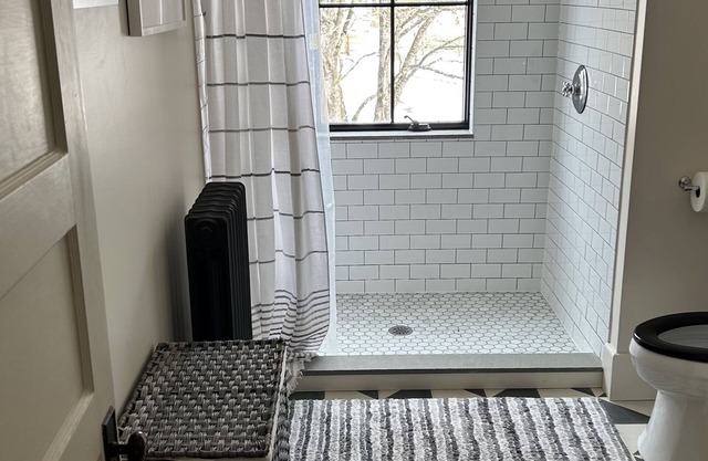 Newly Restored Catskill Farmhouse w/heated pool