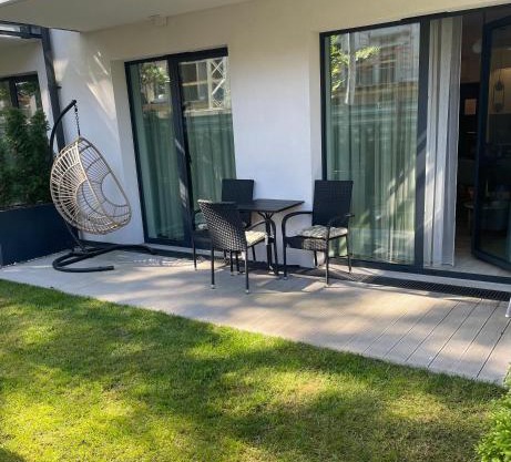 REZYDENCJA NIECHORZE Apart 123 ogrodzony ogródek przy plaży