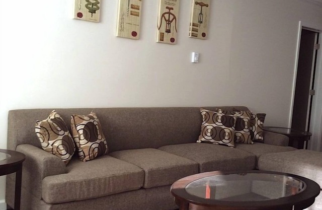 Rising Rose- ¡Reserva ahora para las hojas FALL! Entrada privada / patio, Wifi, A / C, TV