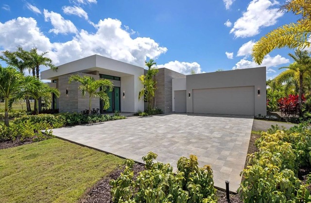 Ritz Resort Beach and Golf Home