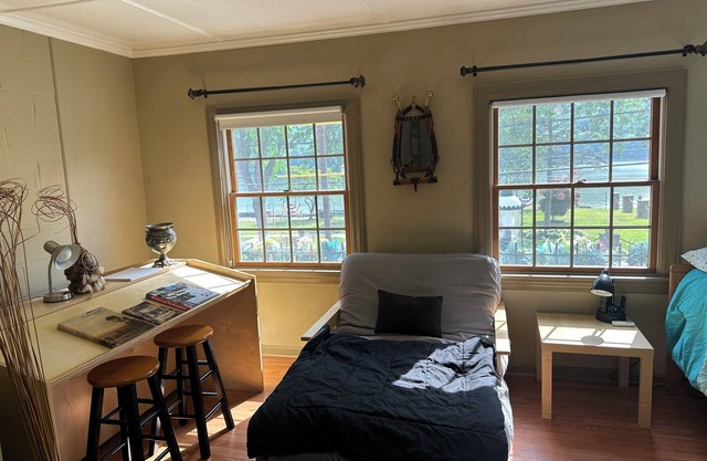 River Front Studio Apartment