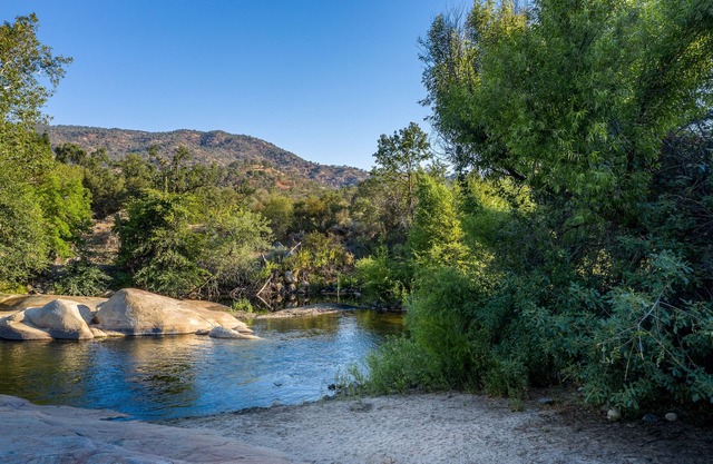 River Trail House - River and 4 Bedrooms