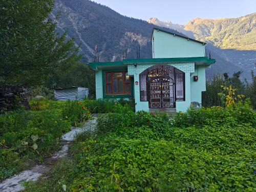 Riverside Retreat Homestay